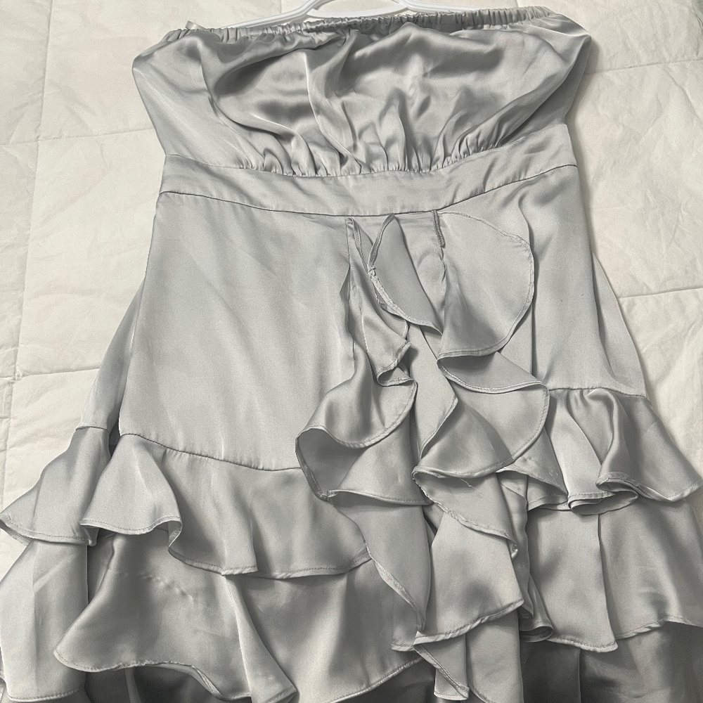 JACOB 🇨🇦 Strapless Silk/Satin dress.